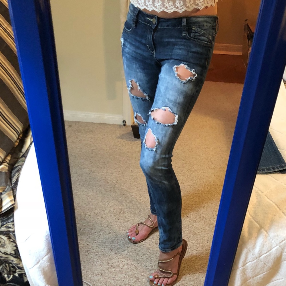 Decree super skinny distressed jeans size 7
